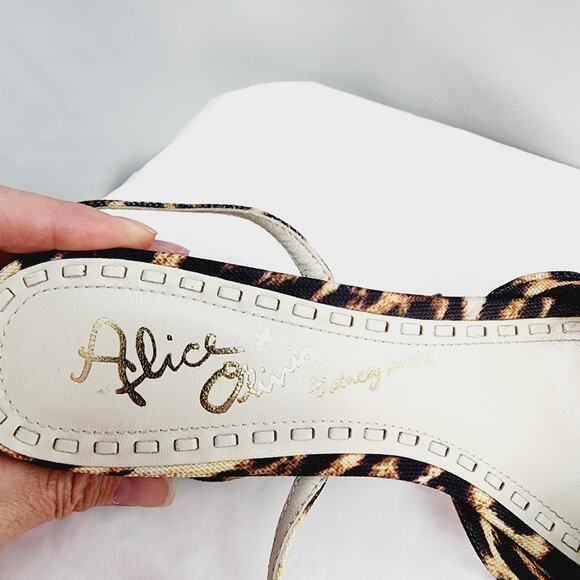 Alice + Olivia Alexi Leopard Print Open Toe Bow Wedge Sandal Women's Size  10 - Picture 8 of 15